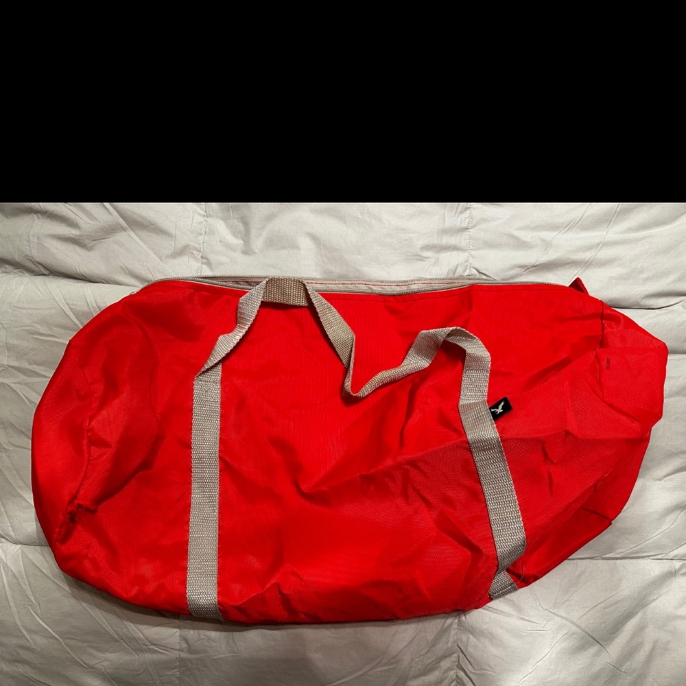 american eagle travel bag